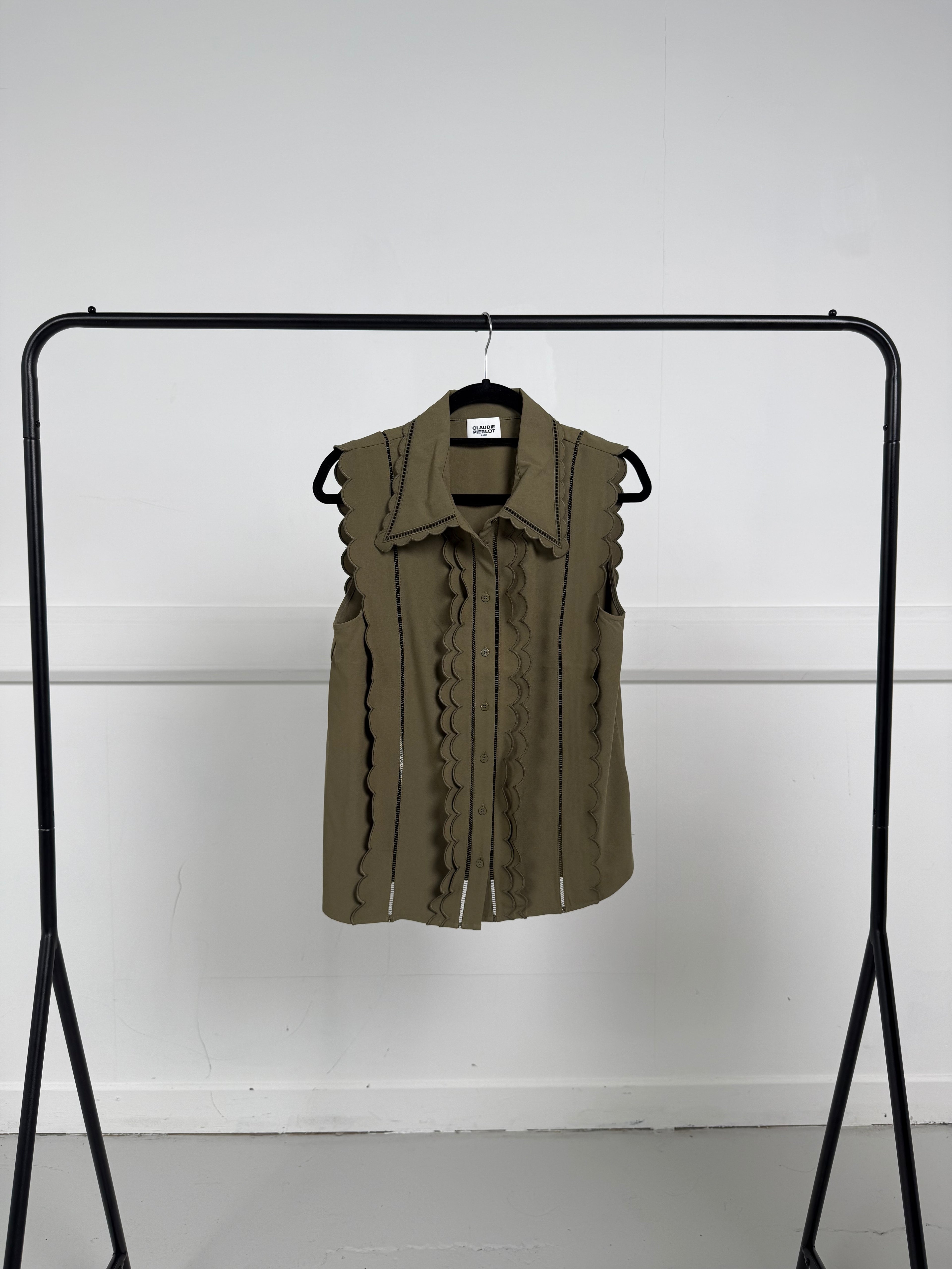 Claudie Pierlot Sleeveless Scalloped Shirt